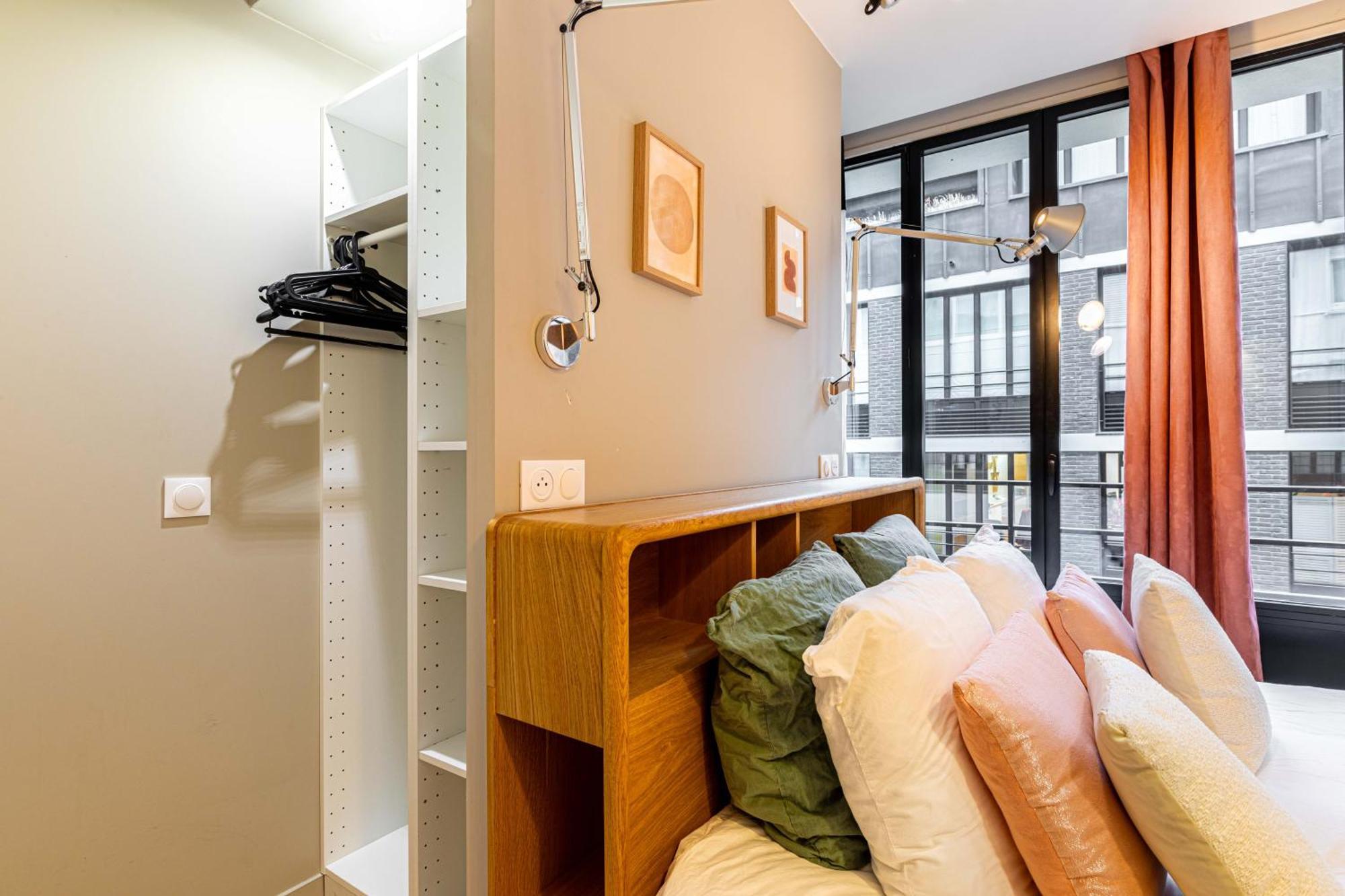 Quiet Apartment With Terrace&Ac-Le Marais/Bastille Париж Екстериор снимка