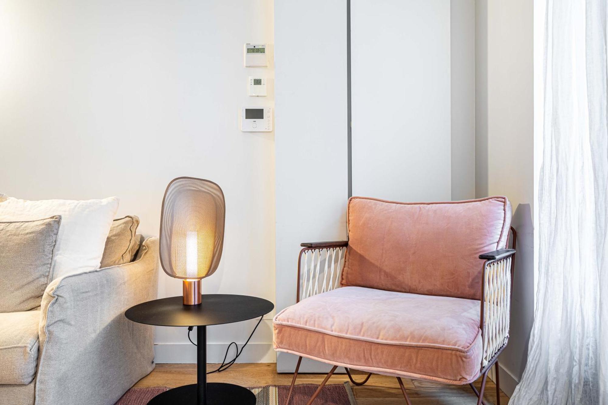 Quiet Apartment With Terrace&Ac-Le Marais/Bastille Париж Екстериор снимка